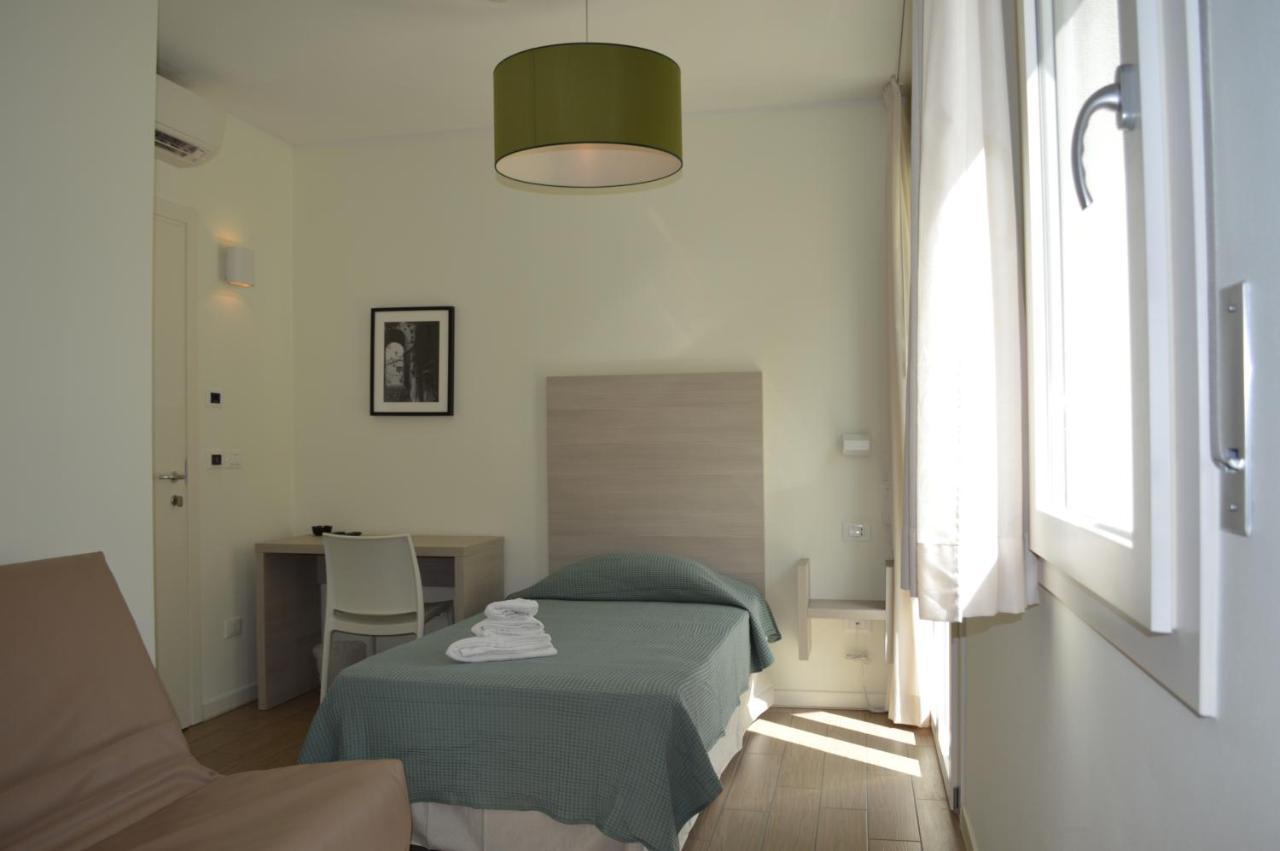 Hotel Riva E Mare ريميني المظهر الخارجي الصورة