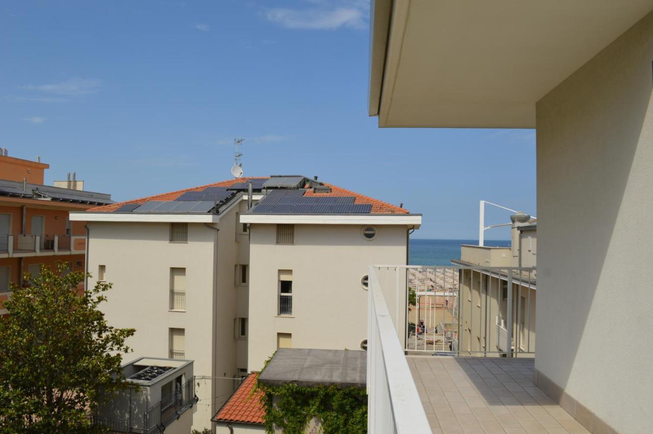 Hotel Riva E Mare ريميني المظهر الخارجي الصورة