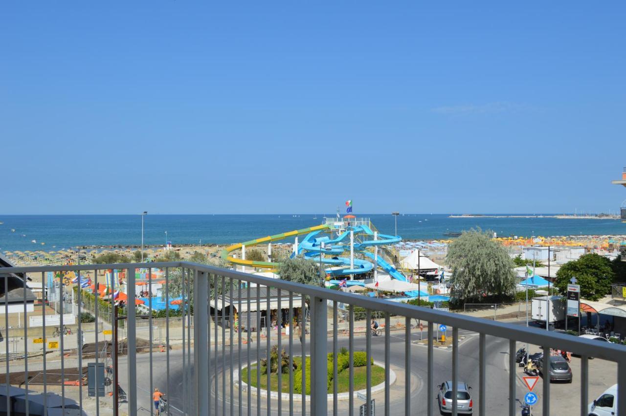 Hotel Riva E Mare ريميني المظهر الخارجي الصورة