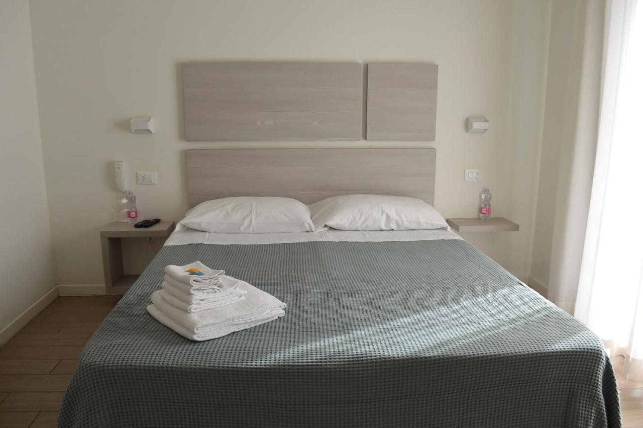 Hotel Riva E Mare ريميني المظهر الخارجي الصورة