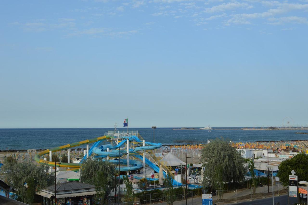 Hotel Riva E Mare ريميني المظهر الخارجي الصورة