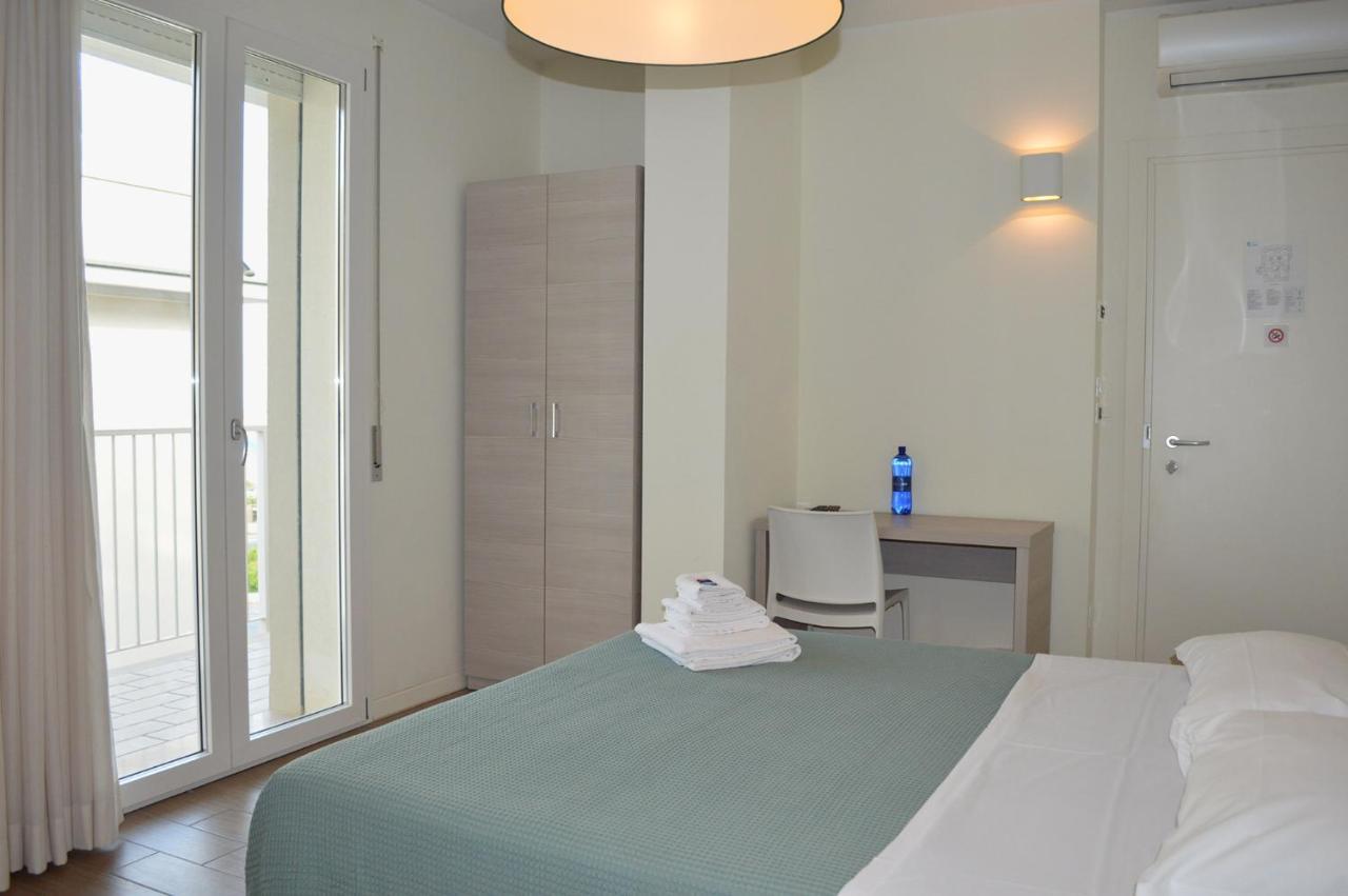 Hotel Riva E Mare ريميني المظهر الخارجي الصورة
