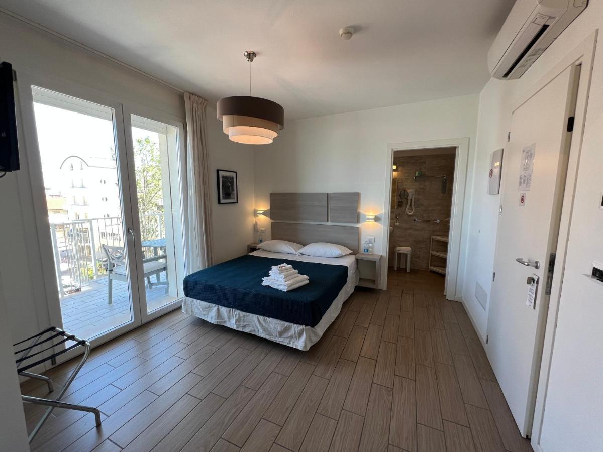 Hotel Riva E Mare ريميني المظهر الخارجي الصورة