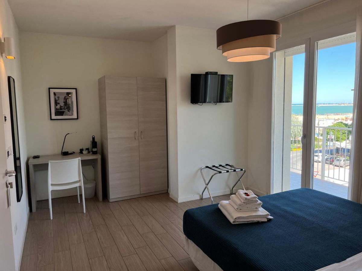Hotel Riva E Mare ريميني المظهر الخارجي الصورة