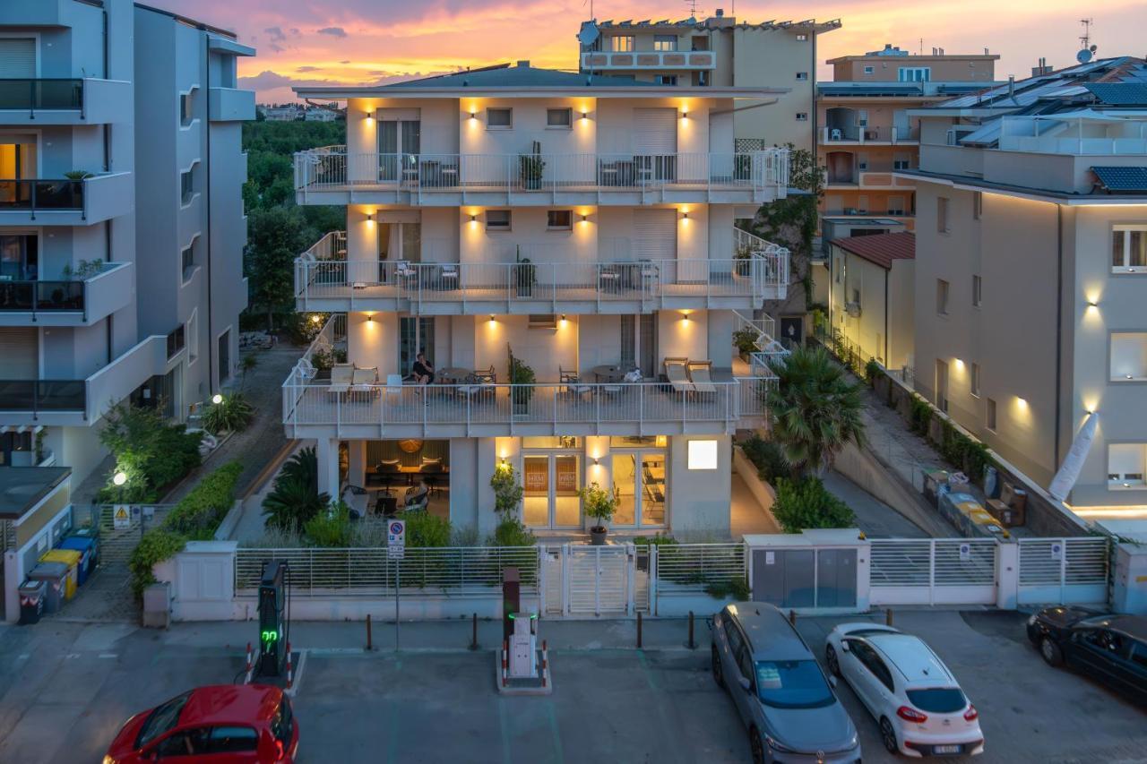 Hotel Riva E Mare ريميني المظهر الخارجي الصورة